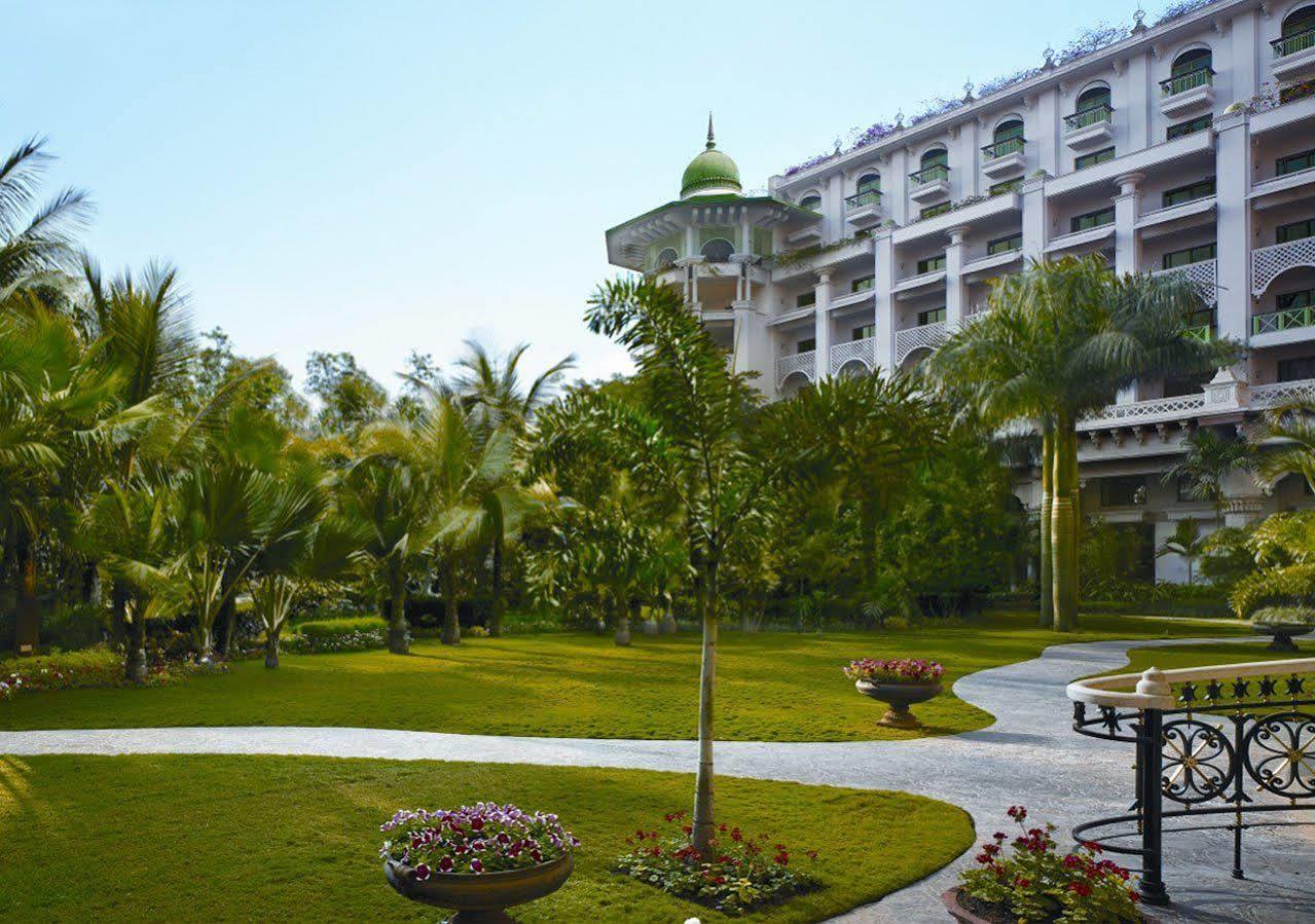The Leela Palace Bengaluru Esterno foto